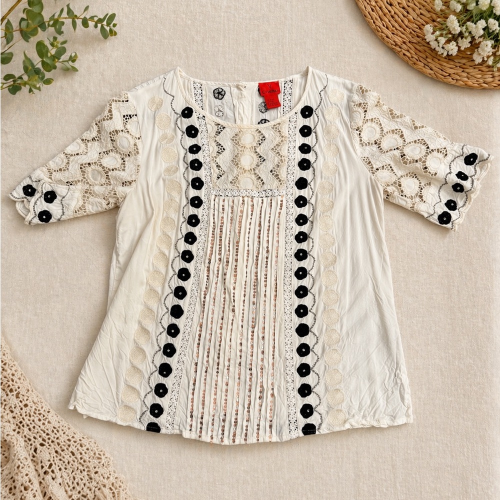 V Cristina Ivory Blouse with Black Button Trim